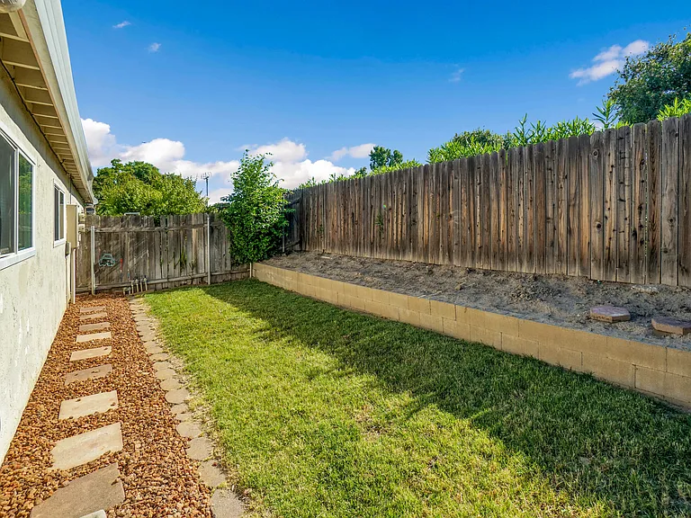 4206-4208 Casa Blanca Ln #4206 — Photo 31