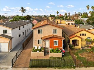 831 W 50th Pl, Los Angeles, CA 90037