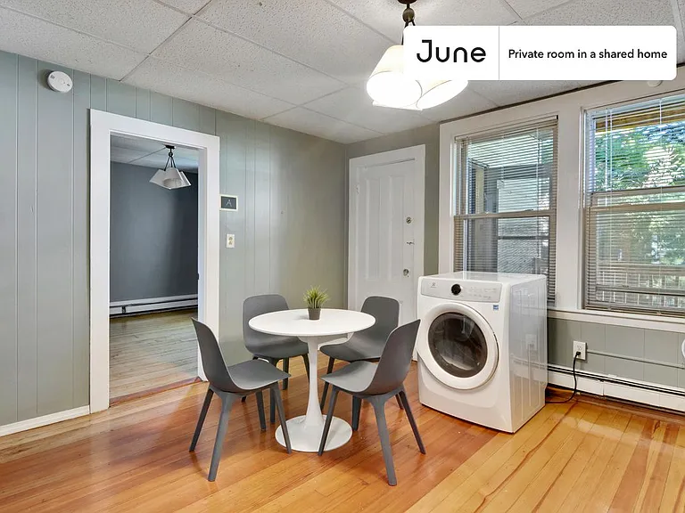 33 Howell St #A — Photo 12