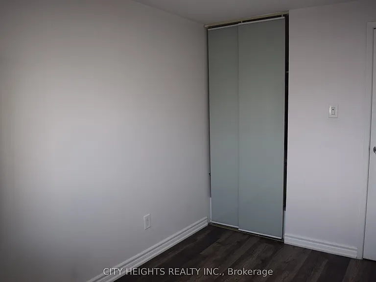 28 Fern Ave — Photo 22