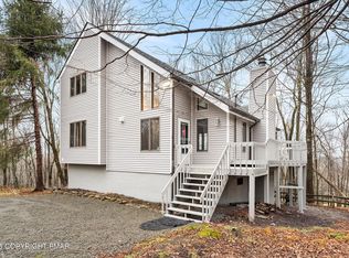 103 Mountainside Dr, Gouldsboro, PA 18424