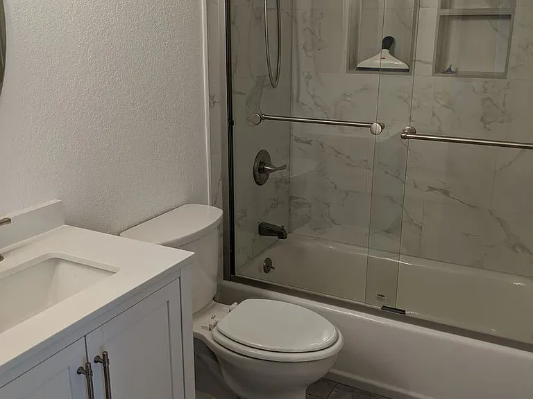 1338 Meadow Ridge Cir — Photo 16