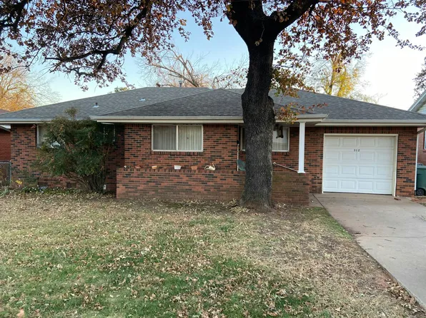 312 Tullahoma Dr, Edmond, OK 73034