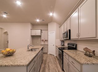 3929 Madison Ln, Denton, TX 76208