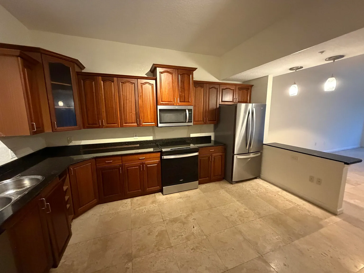 3 bed, 2.0 bath, 1552 sqft, $2,150 — Photo 1