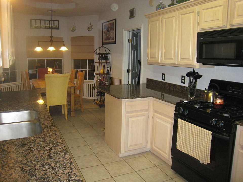 2nd image of 2617 NW 161st Cir