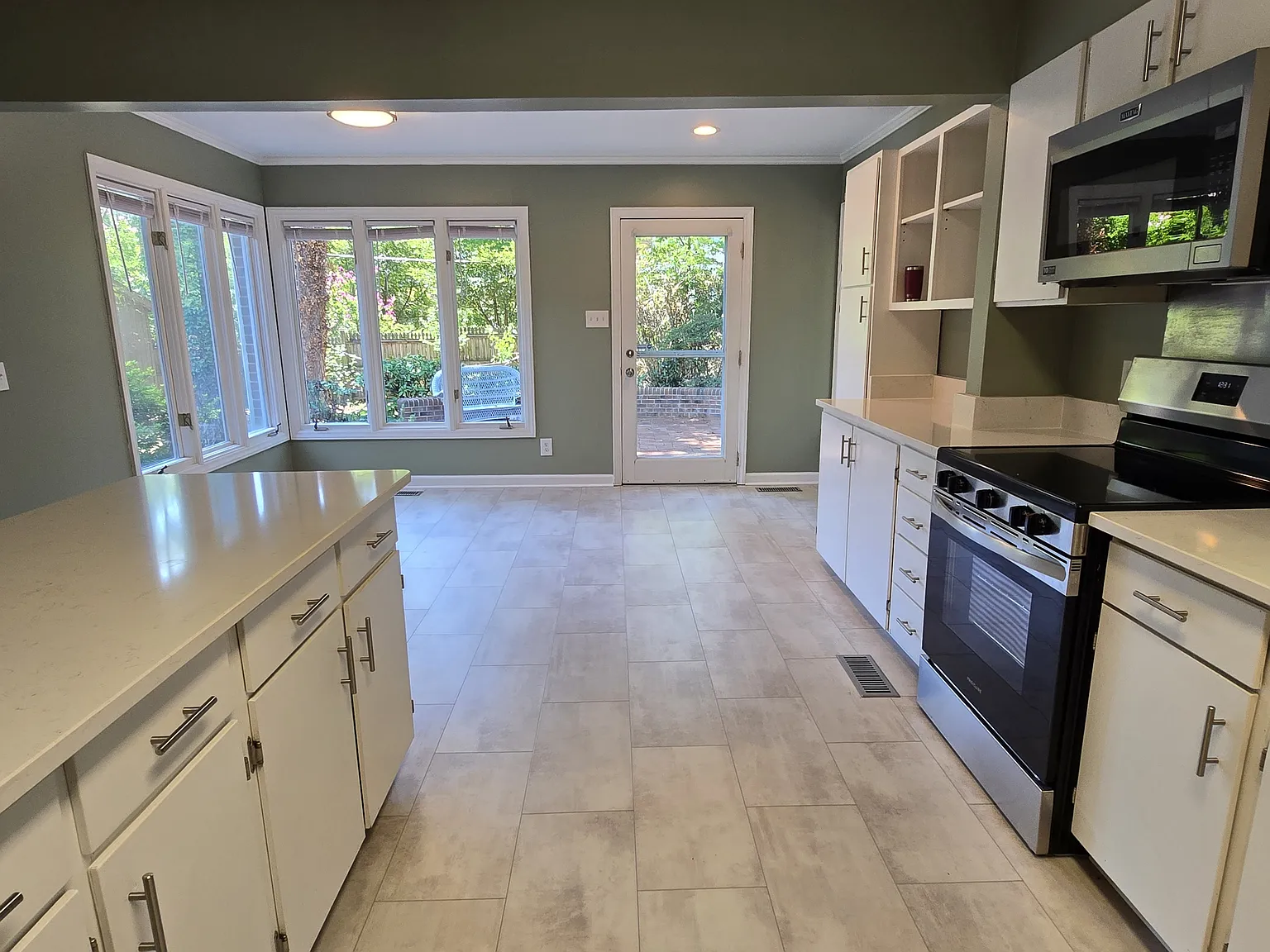 3703 Hickory Hill Drive - 1 — Photo 4