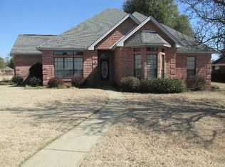 127 Bryan St, Prattville, AL 36066