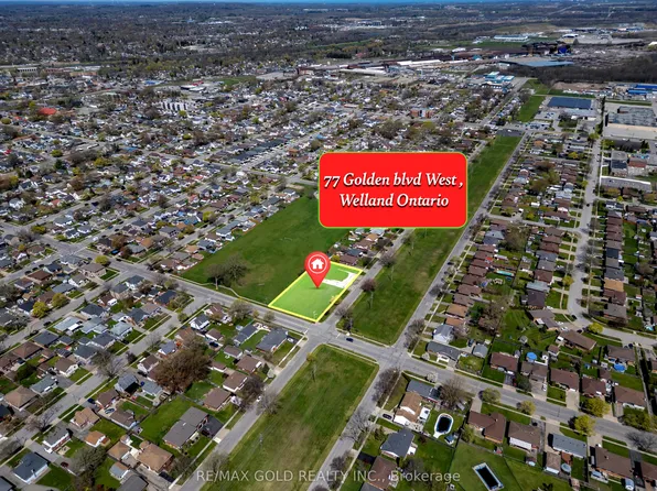 77 Golden Blvd W, Welland, ON L3B 1H5
