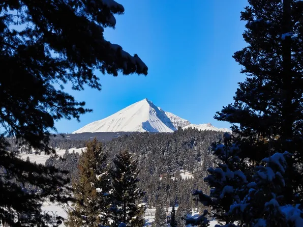 Macks Rd, Big Sky, MT 59716