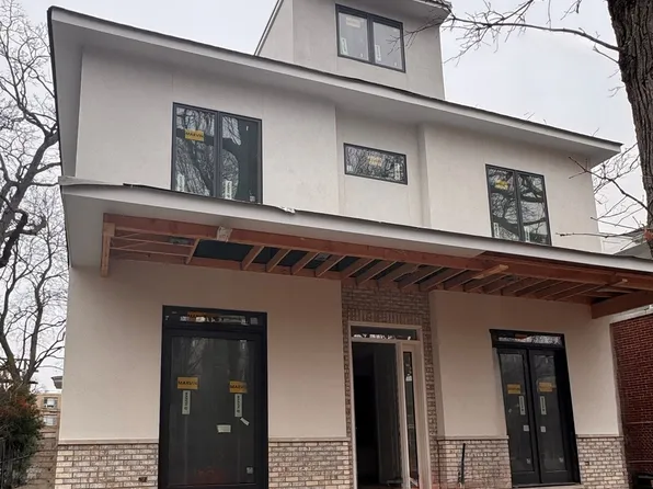 414 Laurel Ave, Wilmette, IL 60091