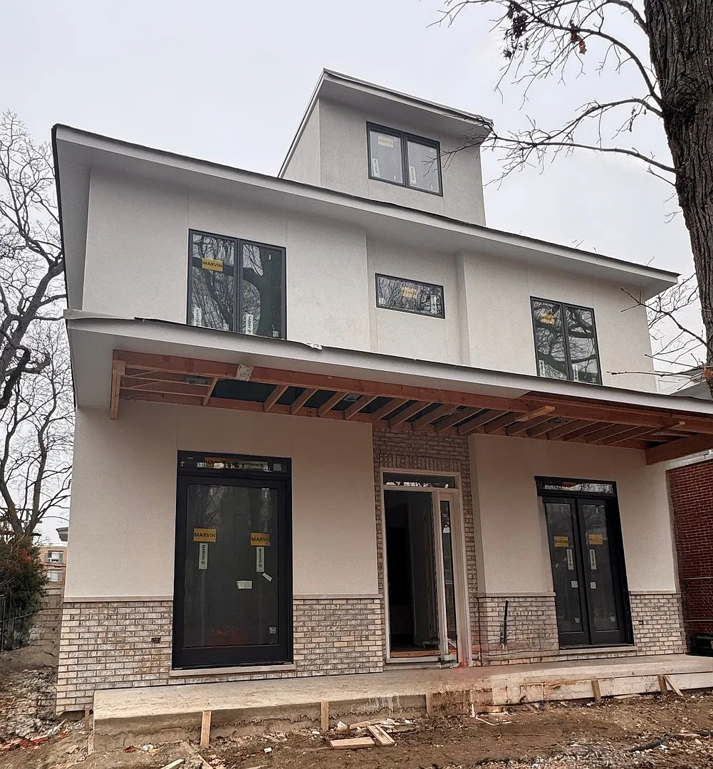 414 Laurel Ave photo 1