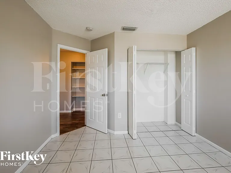 3232 NW 121st Ave — Photo 11