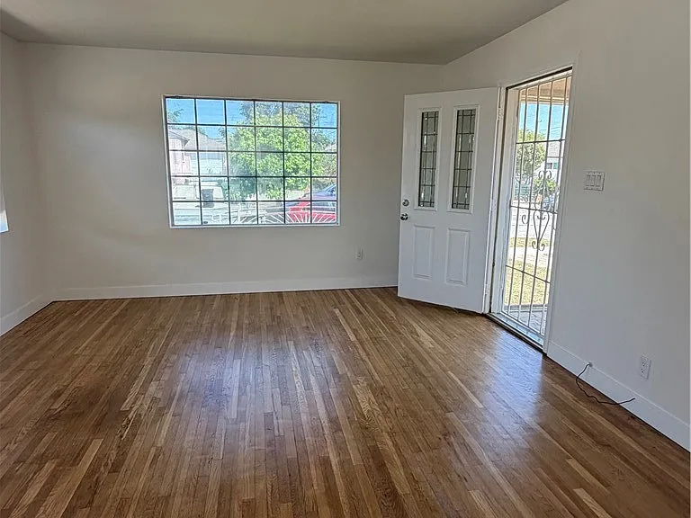 14707 S Denver Ave — Photo 2