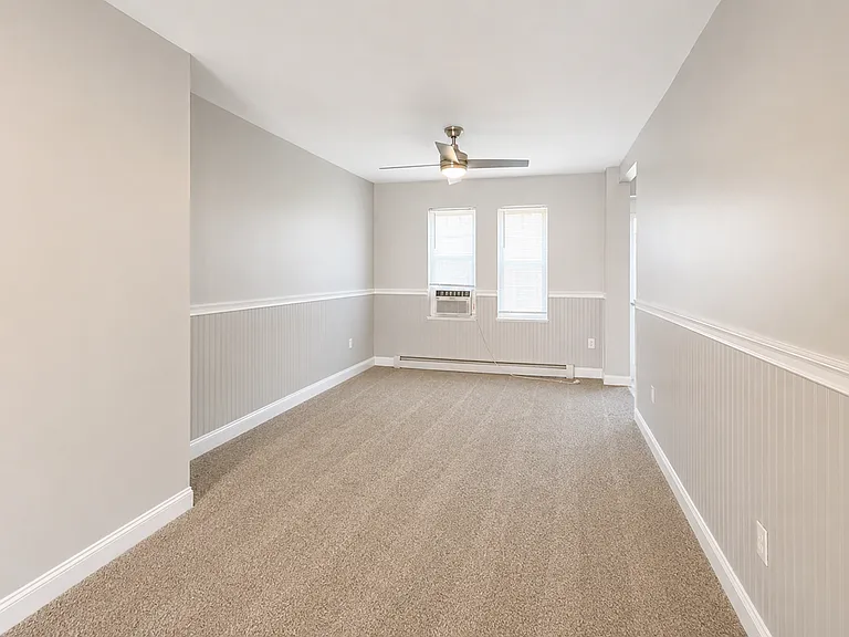 4903 Queensberry Ave — Photo 7