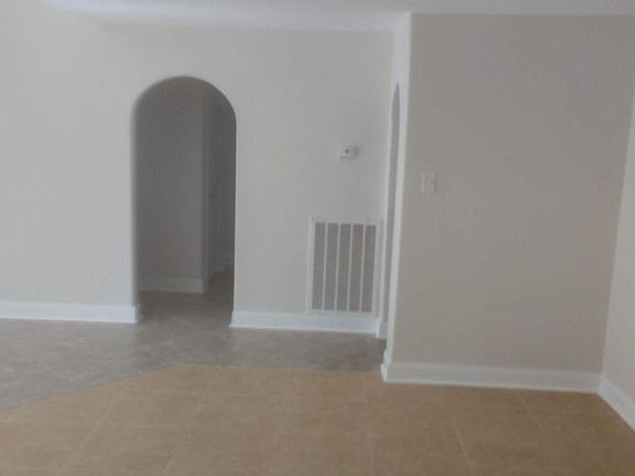 4th image of 16051 Birch Vale Dr