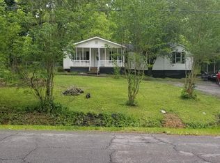 1877 Collins Rd SE, Dalton, GA 30721