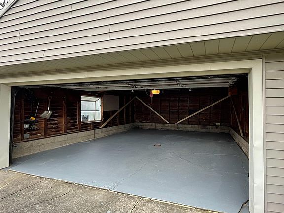 5th image of 3007 Klusner Ave