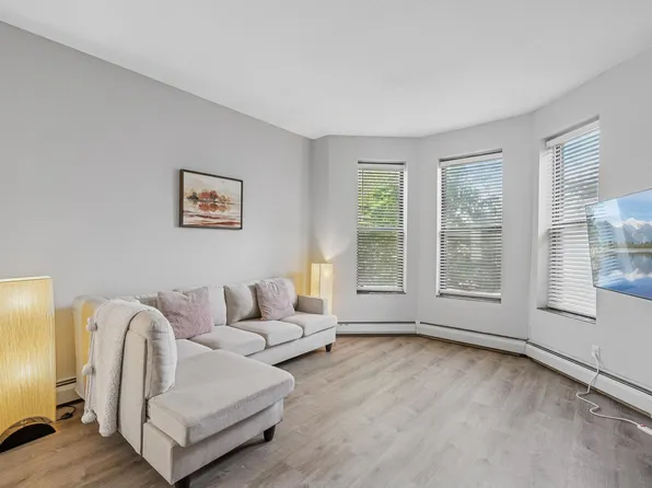 1811 Elliot Ave APT 2, Minneapolis, MN 55404