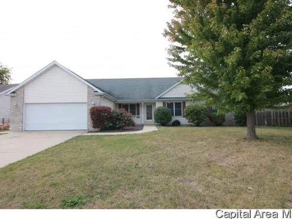 509 Lakeview Dr, Sherman, IL 62684