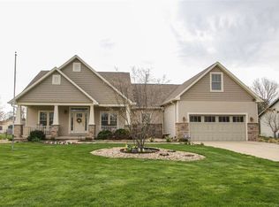 1853 Sunset Dr, Lincoln, IL