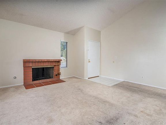 5th image of 25864 Empalmo Ct