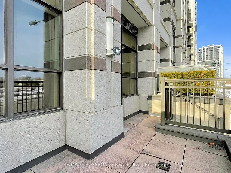 99 S Town Centre Blvd #109 — Photo 28