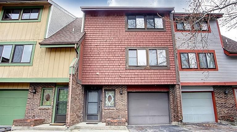 1st image of 6126 Persimmon Tree Ct
