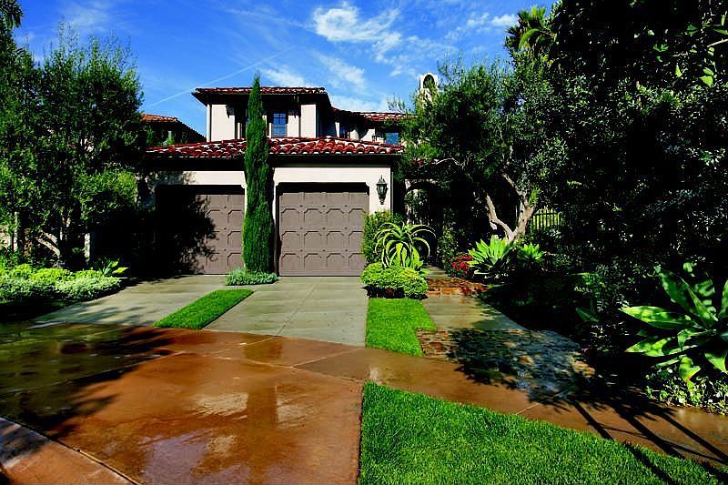 Front of 11 Secret Cove