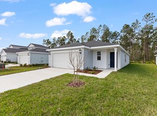 8 Derbyshire Dr, Palm Coast, FL 32164