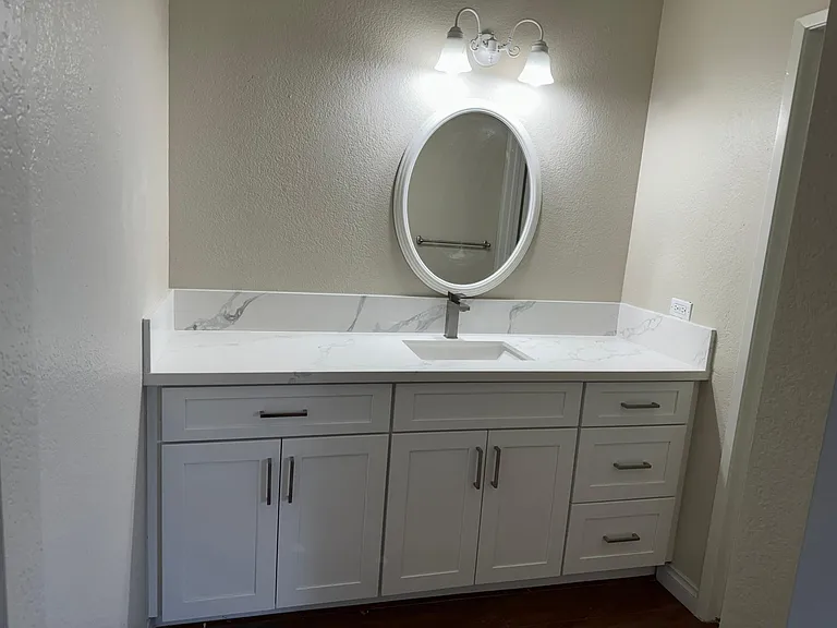 2286 Hawthorne Pl — Photo 3