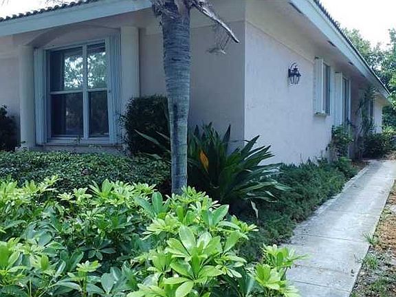 2nd image of 2539 N Coral Trace Cir