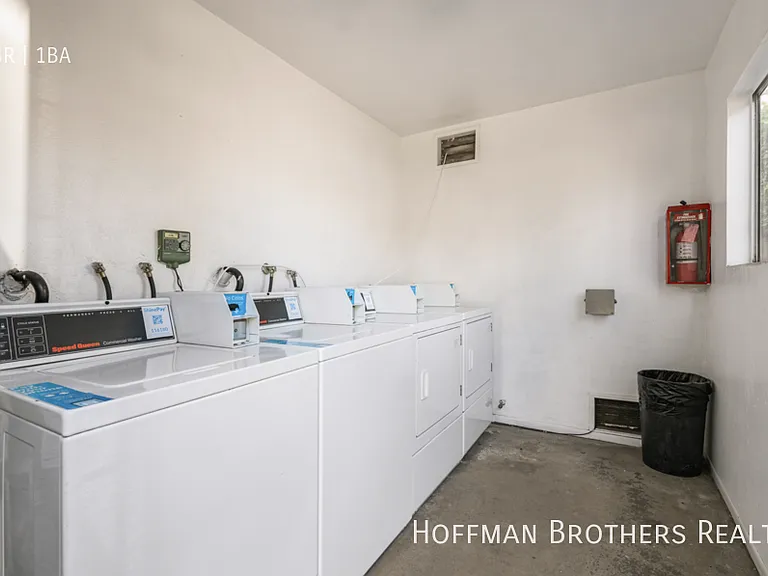 6045 Eleanor Ave #12 — Photo 11