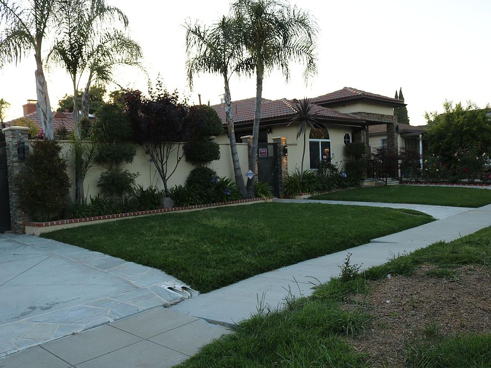 1st image of 3145 Daisy Ave