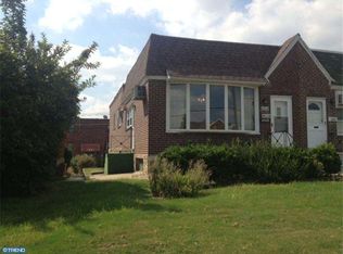 1818 Mower St, Philadelphia, PA 19152