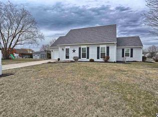 10 Royal Palm Dr, Mechanicsburg, PA 17050