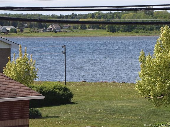 3rd image of 153 Shore Dr