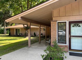 3283 W Kinney Rd, Ludington, MI 49431