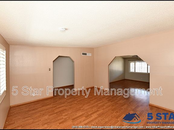 5th image of 4640 Larkspur Ct