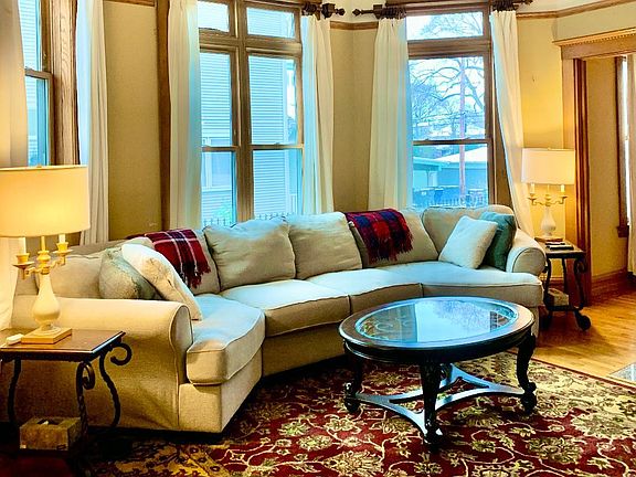 4th image of 235 S Oak Park Ave #2