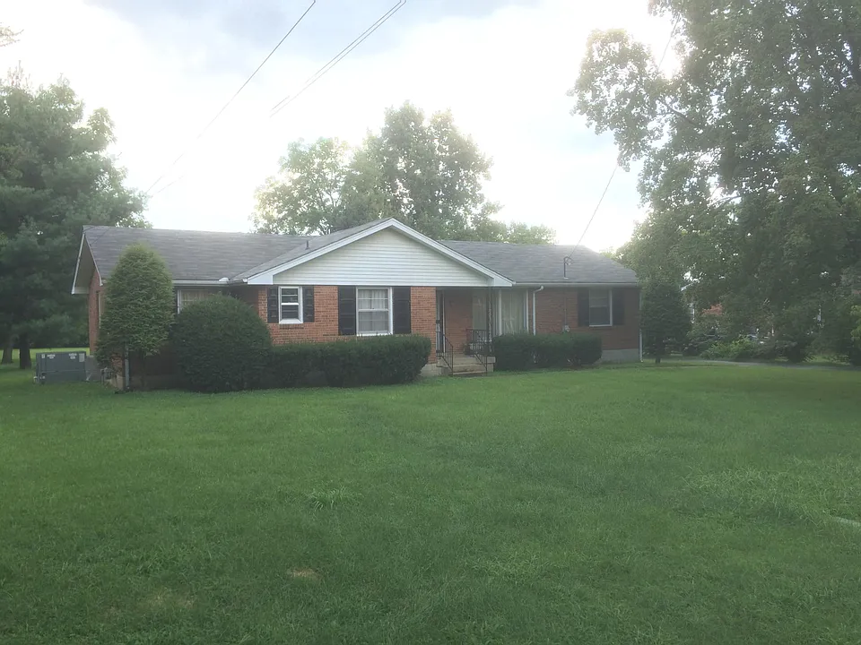 1144 Greenland Ave