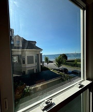 2nd image of 20 Peirce Rd Floor 2