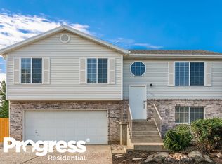 486 W 225 N, Clearfield, UT 84015