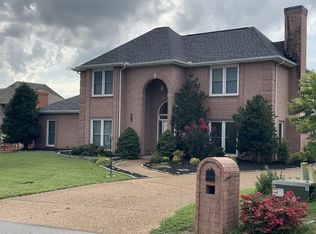 2015 Brunswick Dr, Lebanon, TN 37087