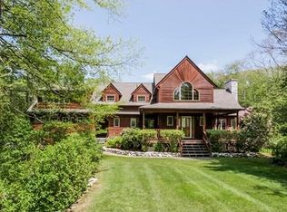 70 Highridge Rd, Westport, MA 02790