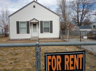 514 E Adams Ave, Riverton, WY 82501