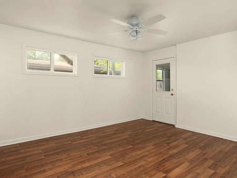 206 E Skyview Rd — Photo 14
