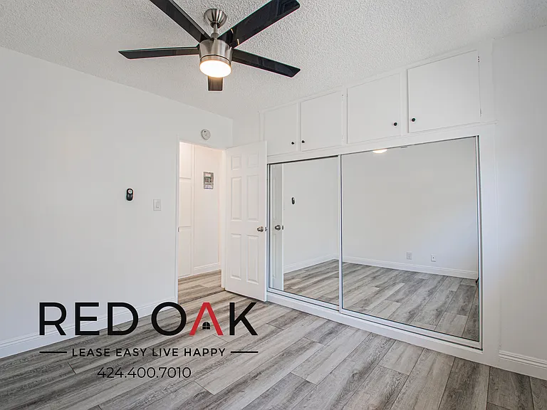 10257 Western Ave #G — Photo 11