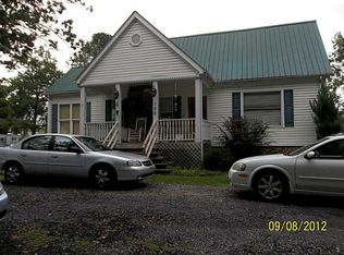 106 W May St, Calhoun, GA 30701