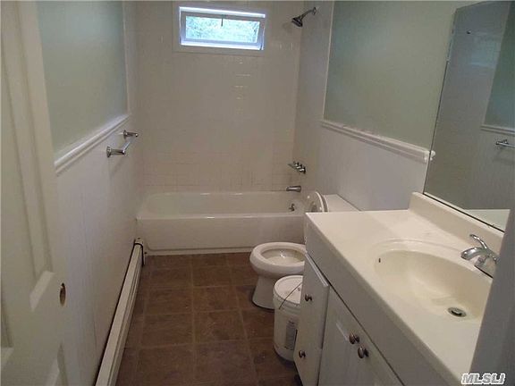 4th image of 92 Glider Ave